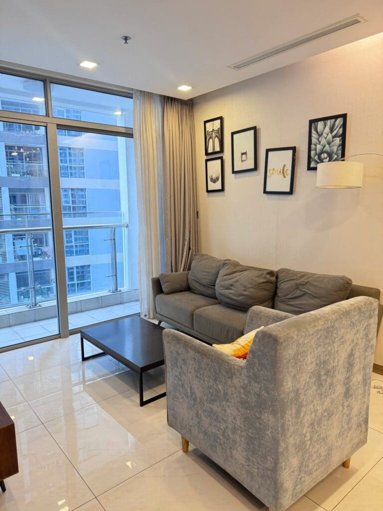 Bán căn hộ 2PN Vinhomes Central Park có Sổ hồng