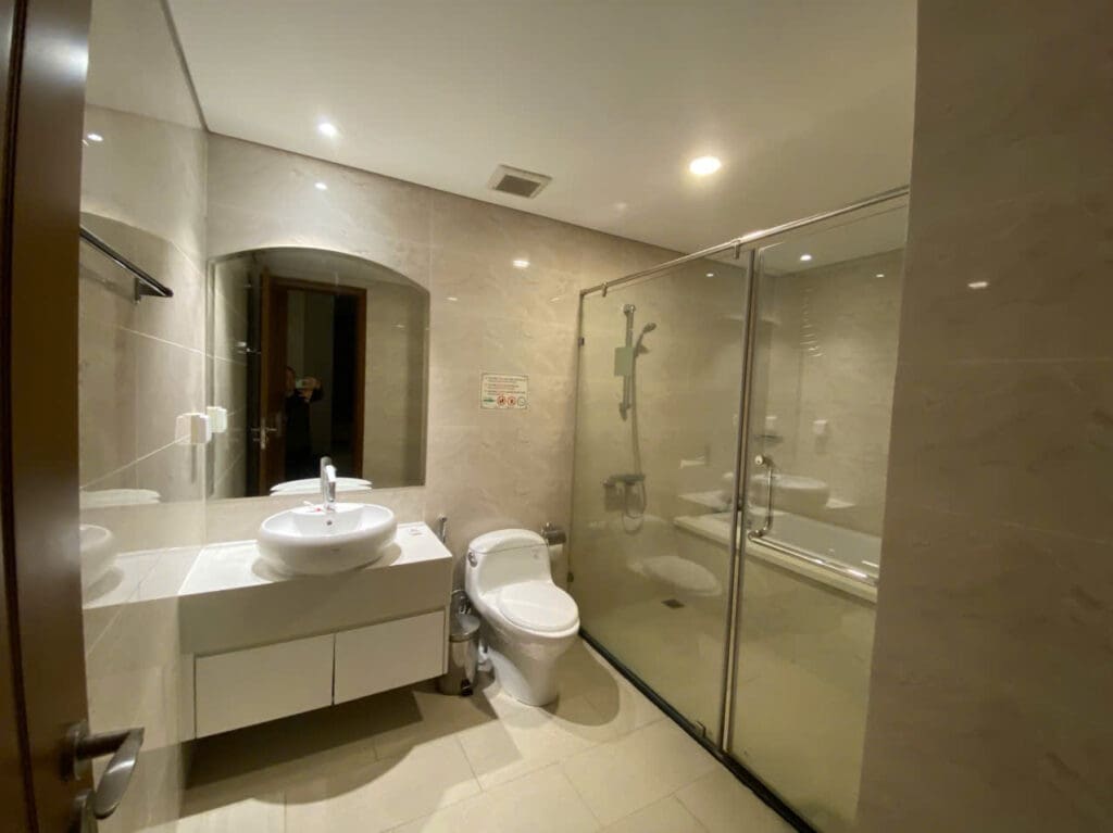 thuê vinhomes Tân Cảng 3PN